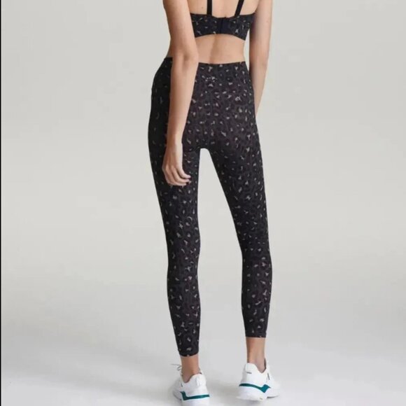 VARLEY | Luna Legging | Molten Leopard - Picture 1 of 4